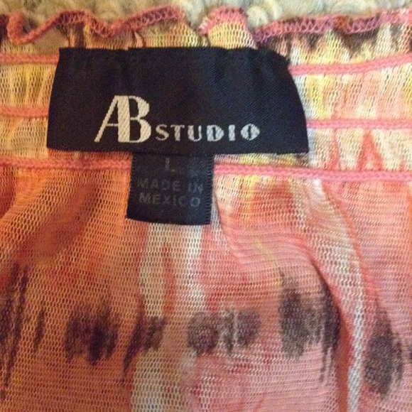 AB Studio Top - Picture 4 of 5